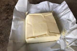 Можно брать по 7 пачек – настоящие сливки: Роскачество отобрало лучшее сливочное масло