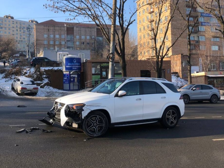 Пьяный лихач спровоцировал жесткое ДТП во Владивостоке