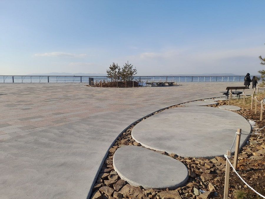 Остался голый бетон: с набережной Спортивной гавани Владивостока снесли все арт-объекты