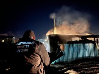 Сгорели заживо: двое пожилых пенсионеров погибли во время страшного пожара в Приморье