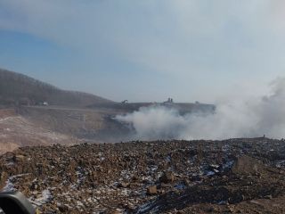 Горящая свалка во Владивостоке вновь не навредила воздуху. Горожане с этим не согласны
