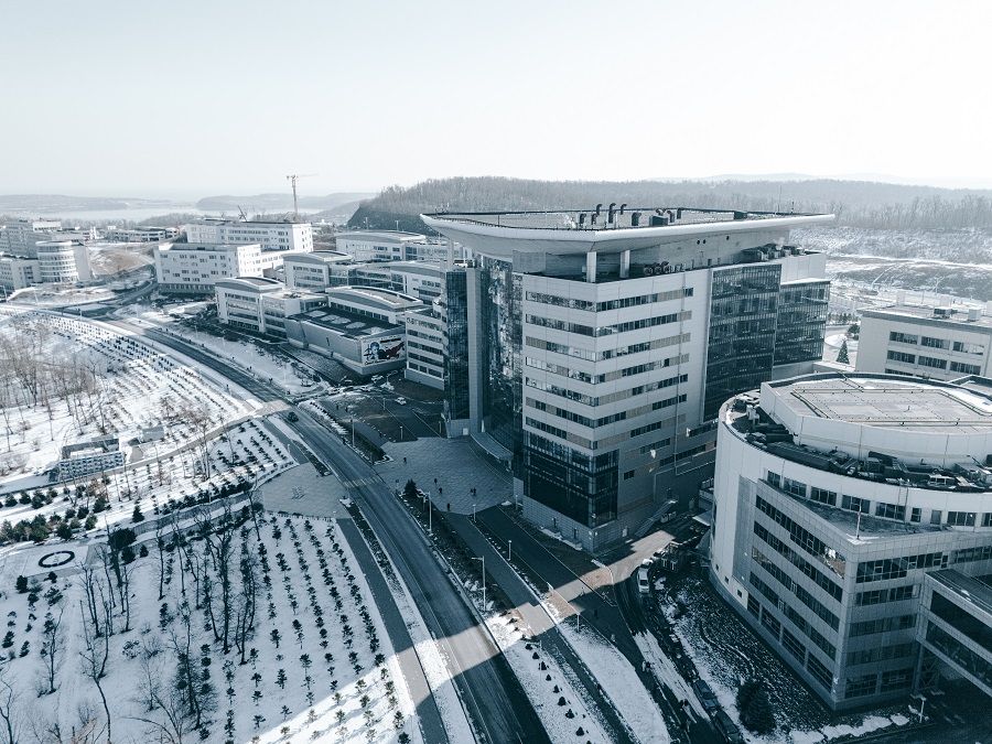 ДВФУ вошел в число флагманов цифровой трансформации университетских среды в России