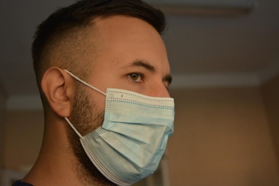 Гонконгский грипп эволюционировал: новый подтип бьёт по глазам