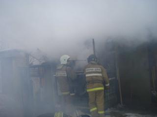 Фото: 25.mchs.gov.ru | Едва не сгорела: в Приморье во время пожара пострадала пенсионерка