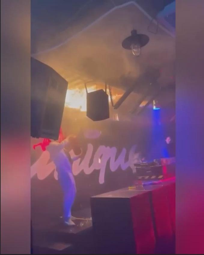Фото: соцсети | Следственный комитет возбудил уголовное дело по факту пожара в популярном клубе Владивостока
