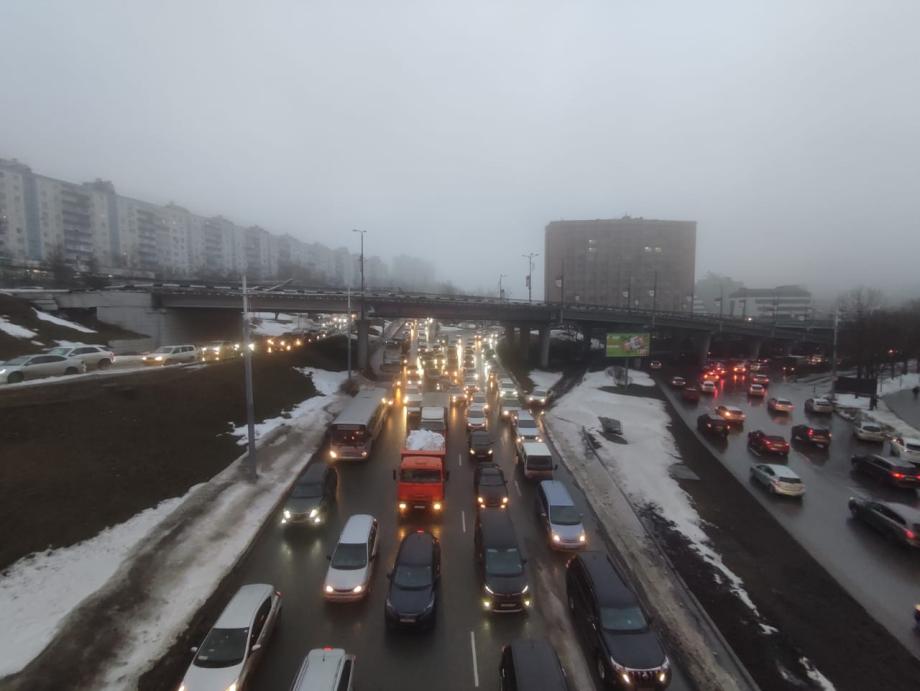 Фото: PRIMPRESS | Владивосток второй день стоит в масштабных пробках