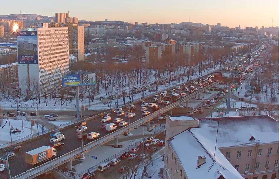Фото: скриншот камер онлайн | Обзор пробок во Владивостоке. Куда лучше не ехать прямо сейчас