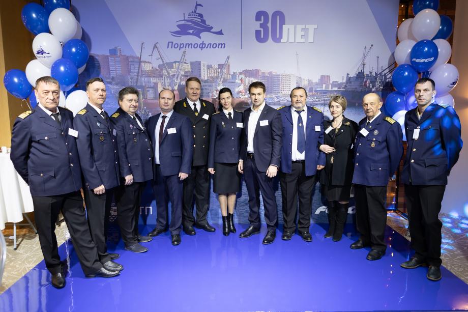 Фото: пресс-служба FESCO | 30 лет вместе с Владивостоком: Портофлот подвел итоги работы