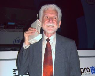 wikimedia.org/Rico Shen | 10 фактов из истории мобильных телефонов