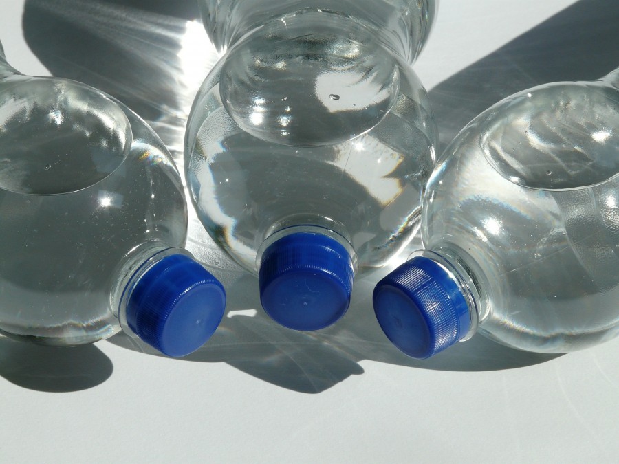 pixabay.com | Вода в бутылках